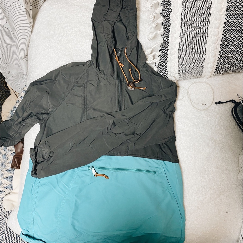 l.l. bean rain jacket